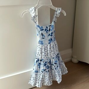 BNWT Blue white floral girl dress size 5-6